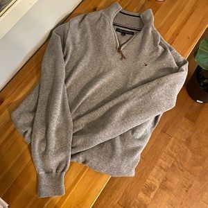 SOLD Tommy Quarter Zip